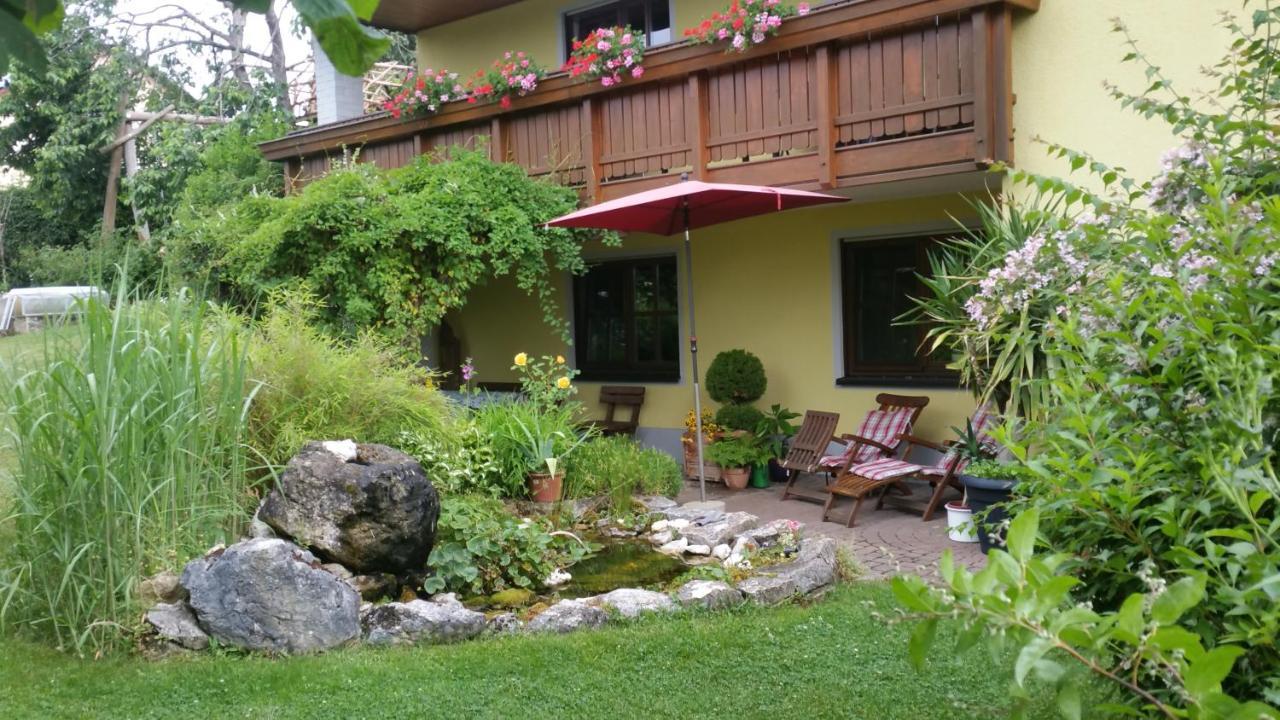 Ferienwohnung Adelhardt Eckersdorf Exteriér fotografie