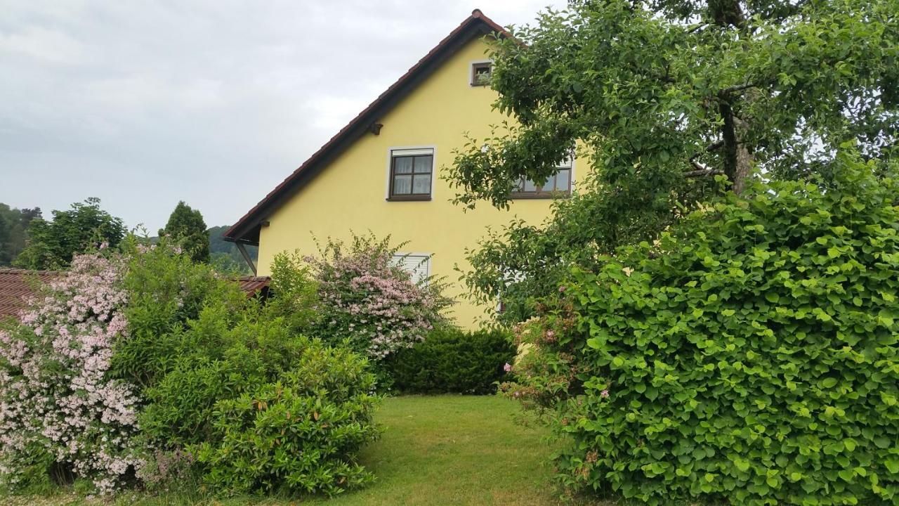 Ferienwohnung Adelhardt Eckersdorf Exteriér fotografie